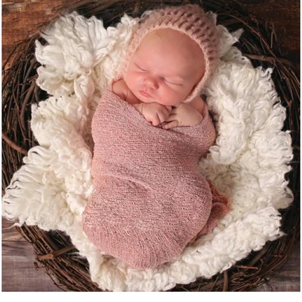 NWOT Pink Stretchy Wrap For Newborn Babies Photoshoot